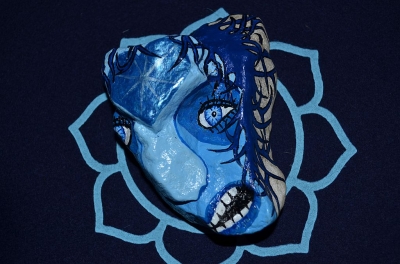 frau blau (oder: wer weiß schon, wo der rechte fleck ist)_4